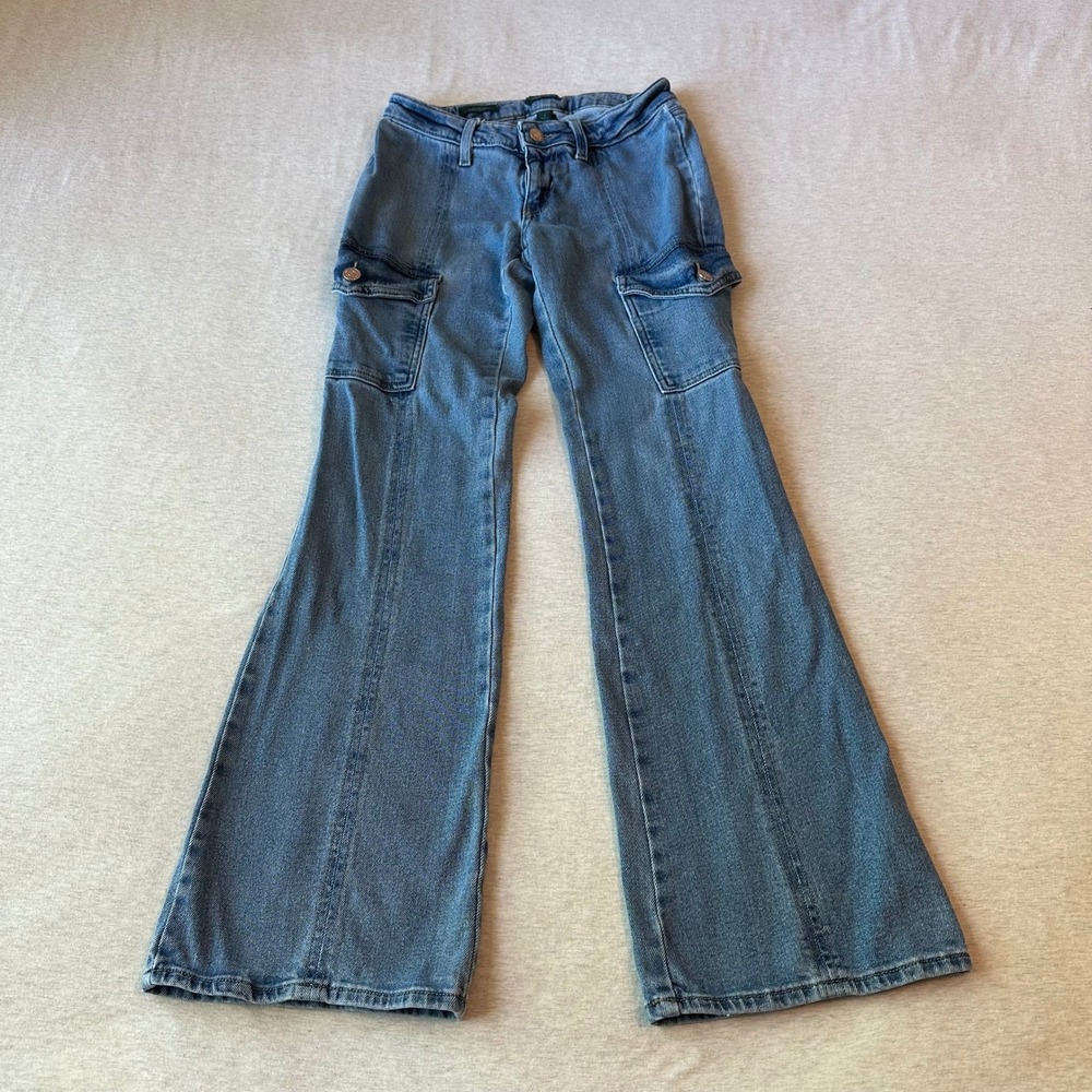 Wild Fable Womens Low Rise Flare Cargo Jeans Medium Wash Blue‎ Front Seam Size 4